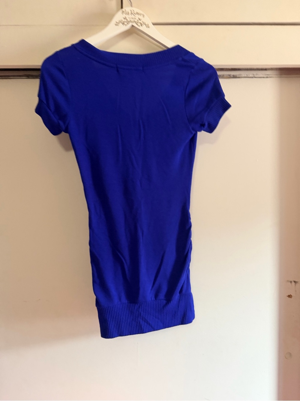 Active Basic Royal Blue V-Neck Short Sleeve Top Size S - Picture 2 of 3